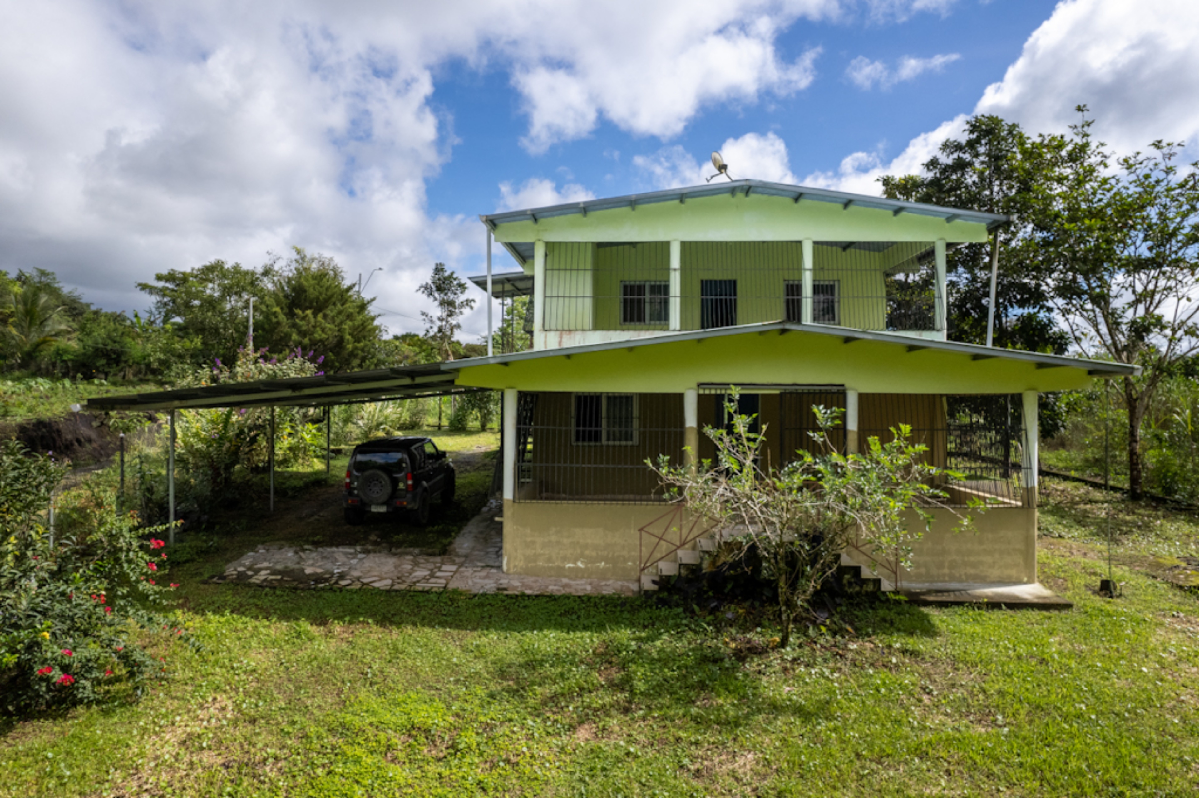 Rustic Two-Story Country Home with Garden in Palma Real, Dolega, Panama | 3 Bedrooms, 2.5 Bathrooms