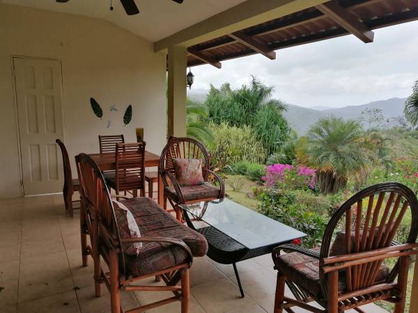 Versatile Mountain Property with Income-Generating Casitas in Santa Fe, Veraguas