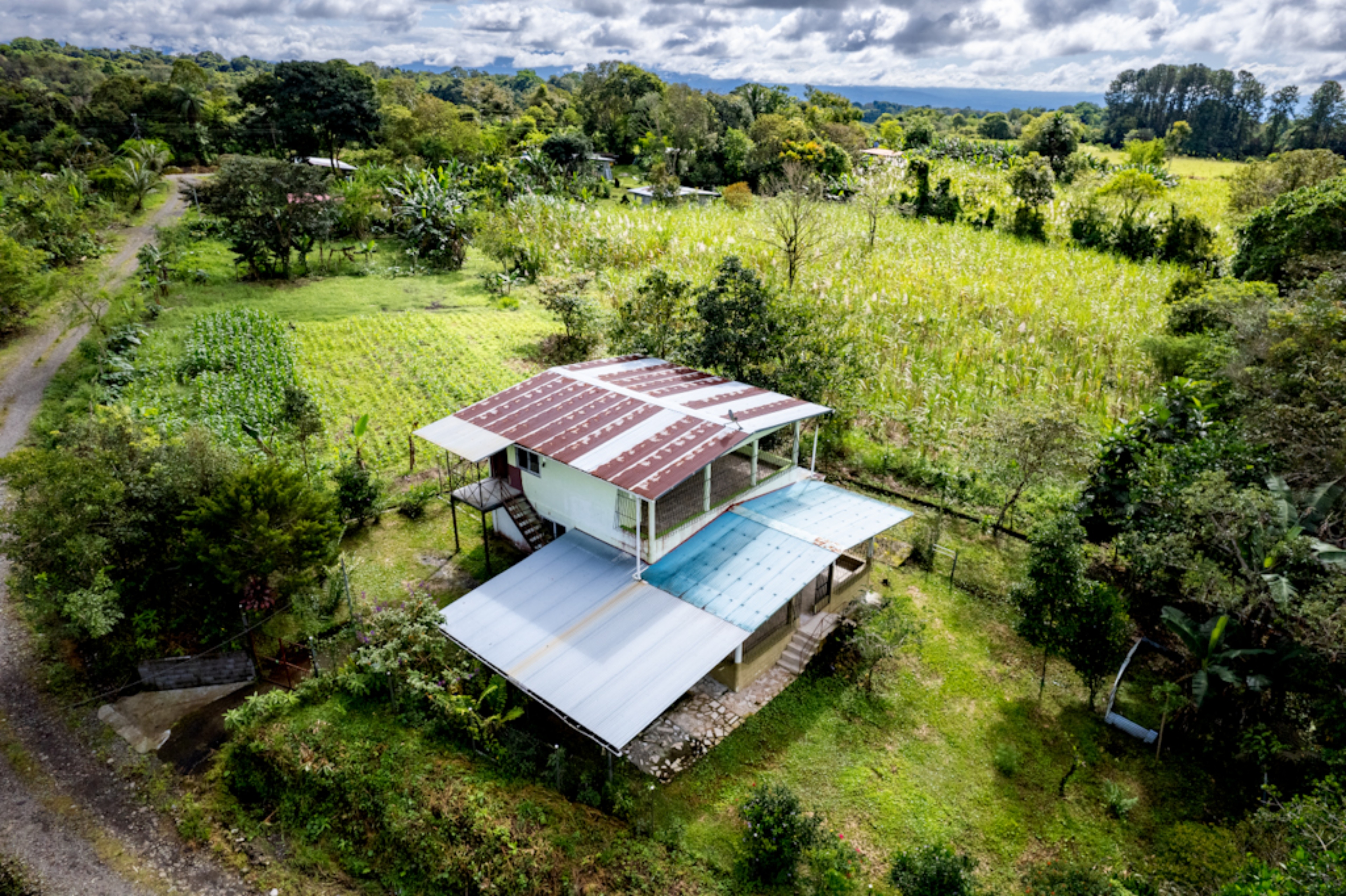 Rustic Two-Story Country Home with Garden in Palma Real, Dolega, Panama | 3 Bedrooms, 2.5 Bathrooms