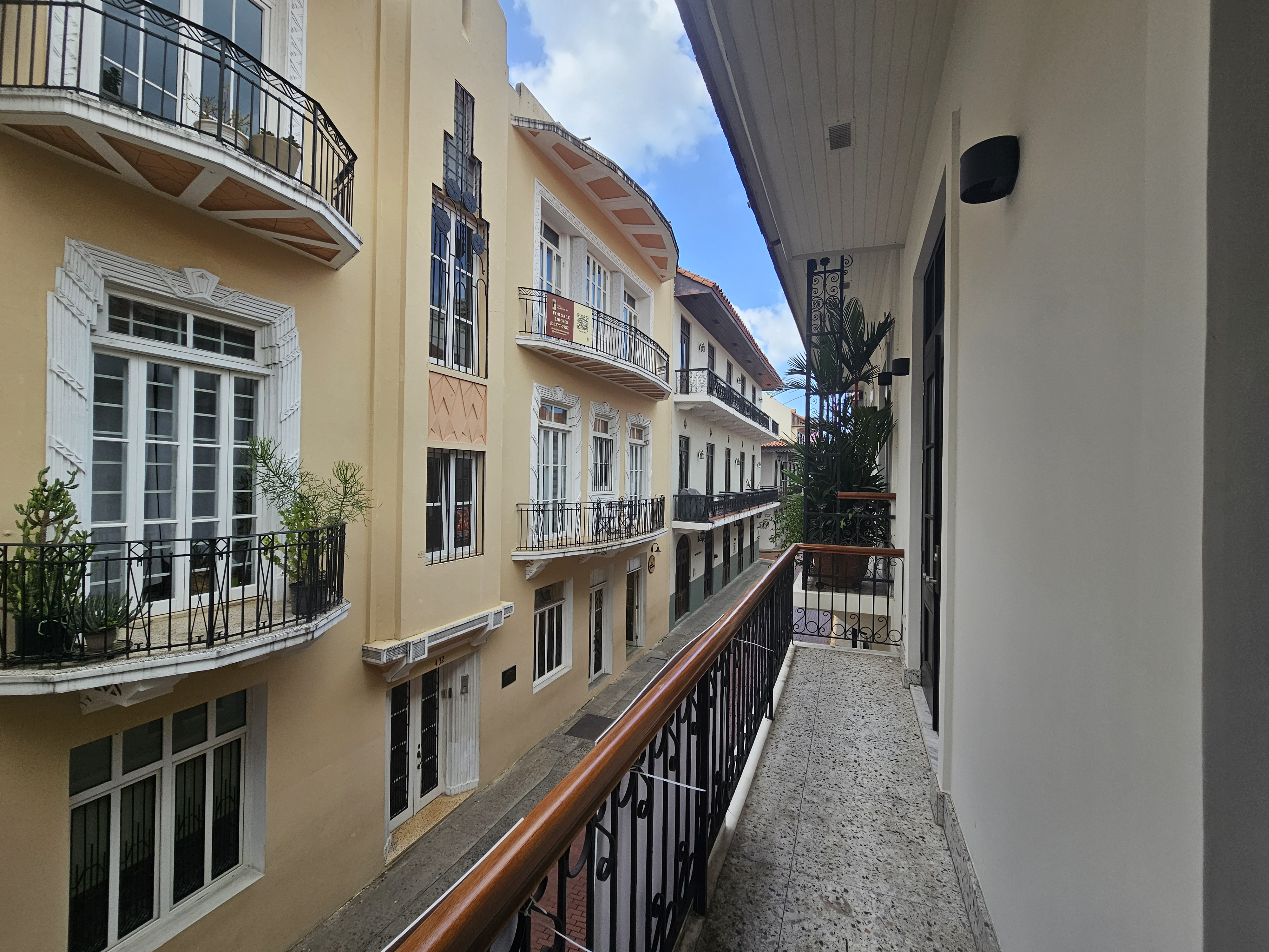 Luxury Condo in Casco Viejo | Santa Familia | 305 m²