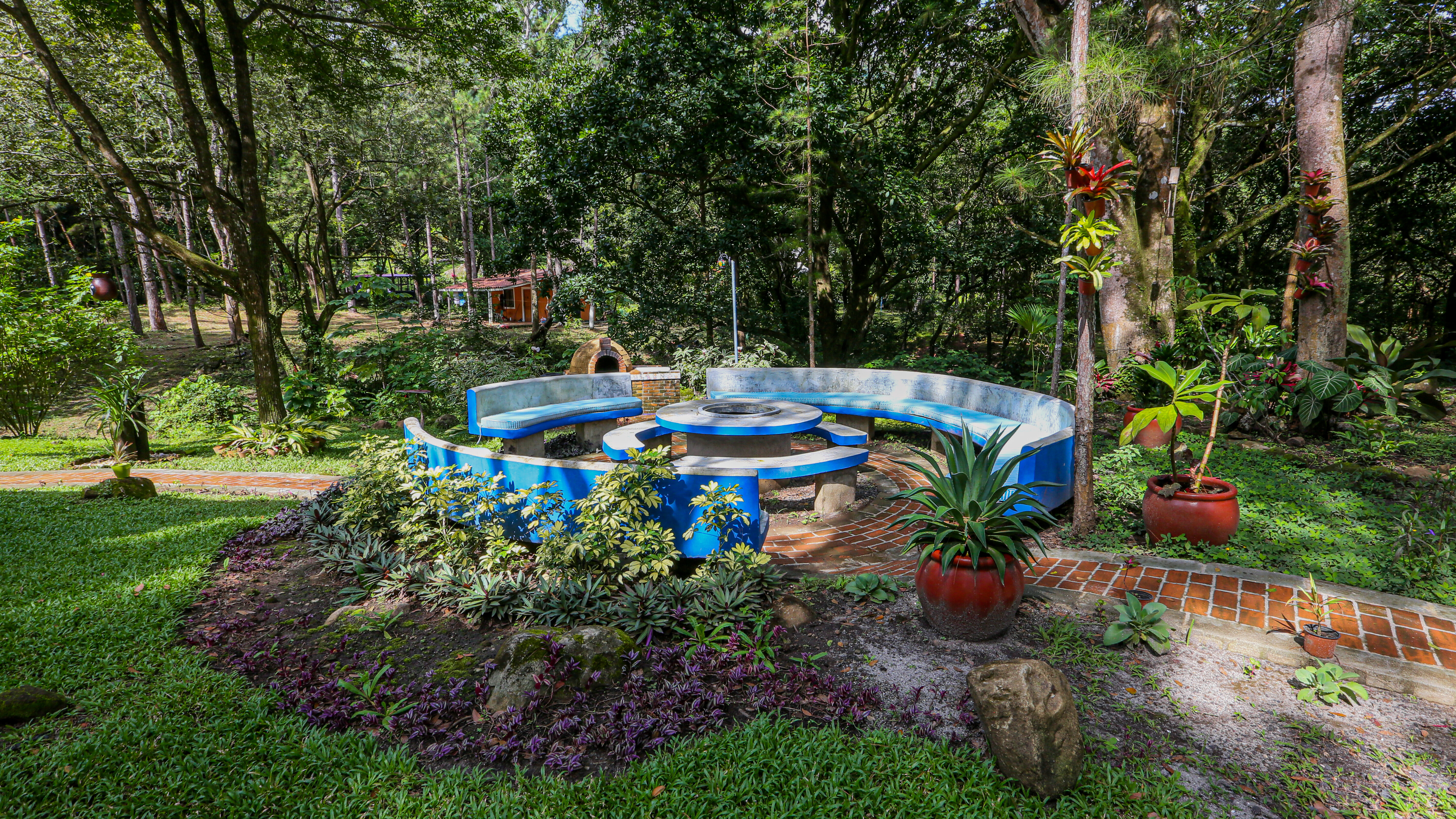 Luxurious Mexican Pueblito Estate with Brick-Vaulted Ceilings in Altos del María