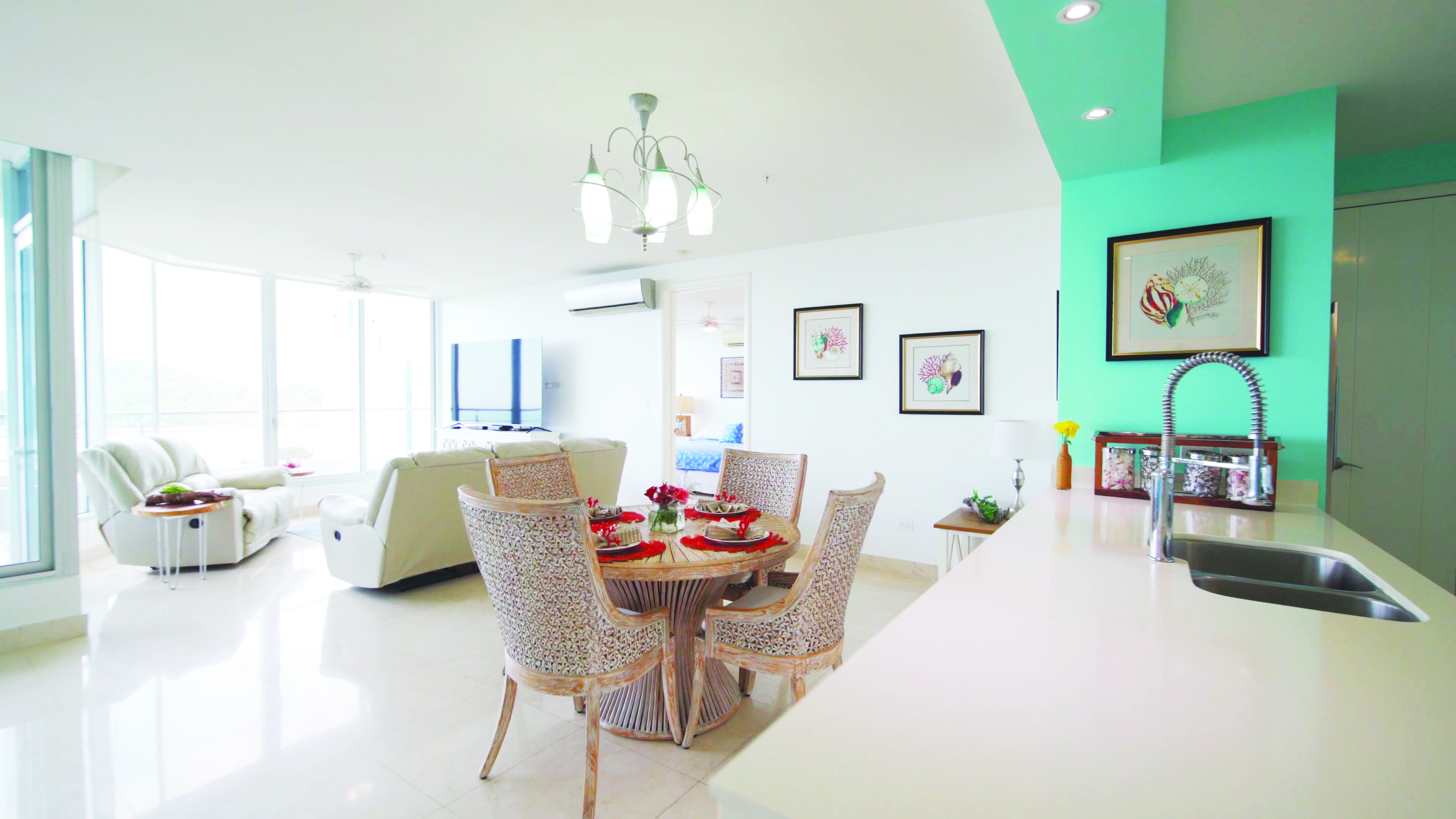 Luxurious One-Bedroom Condo in Casa Bonita with Stunning Views
