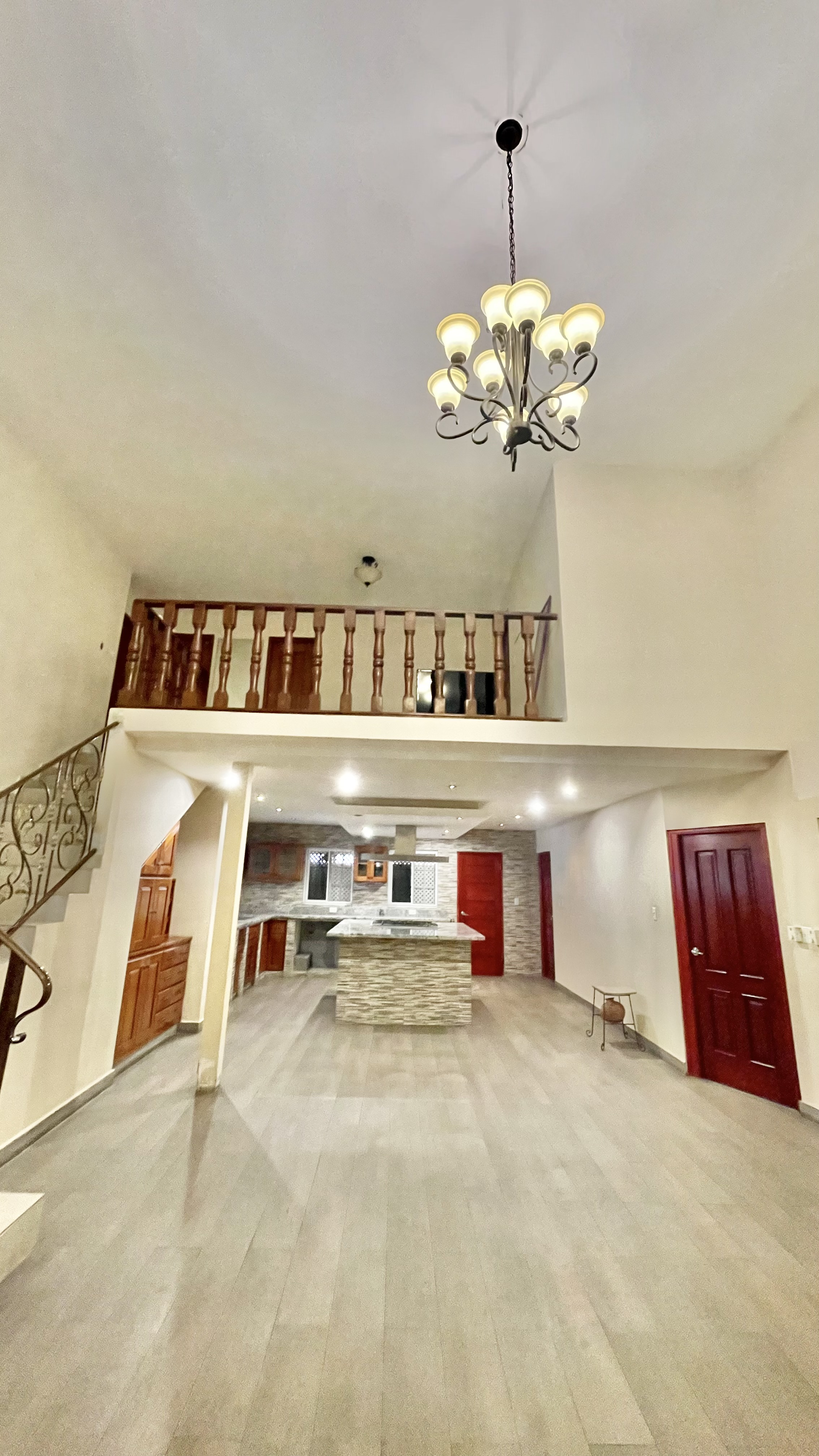 Spacious 4-Bedroom Home with Private Pool in Urbanización Colonia Fuente del Fresno