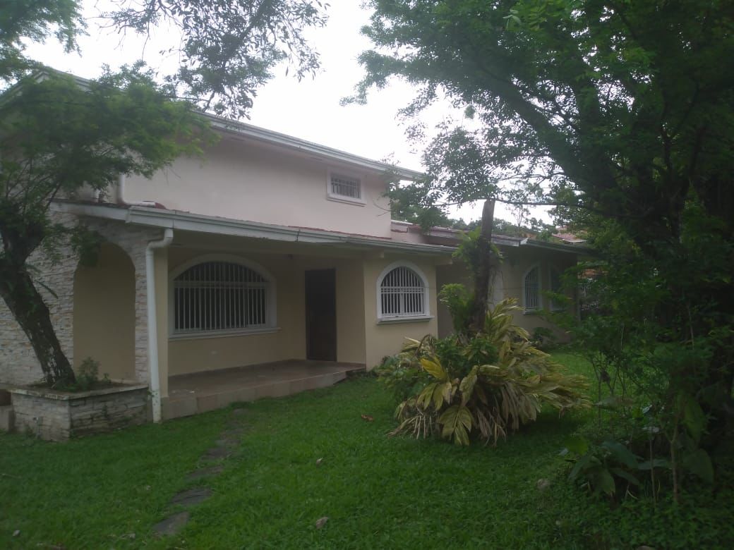 Valle de Antón 5BR Family Home – $600K