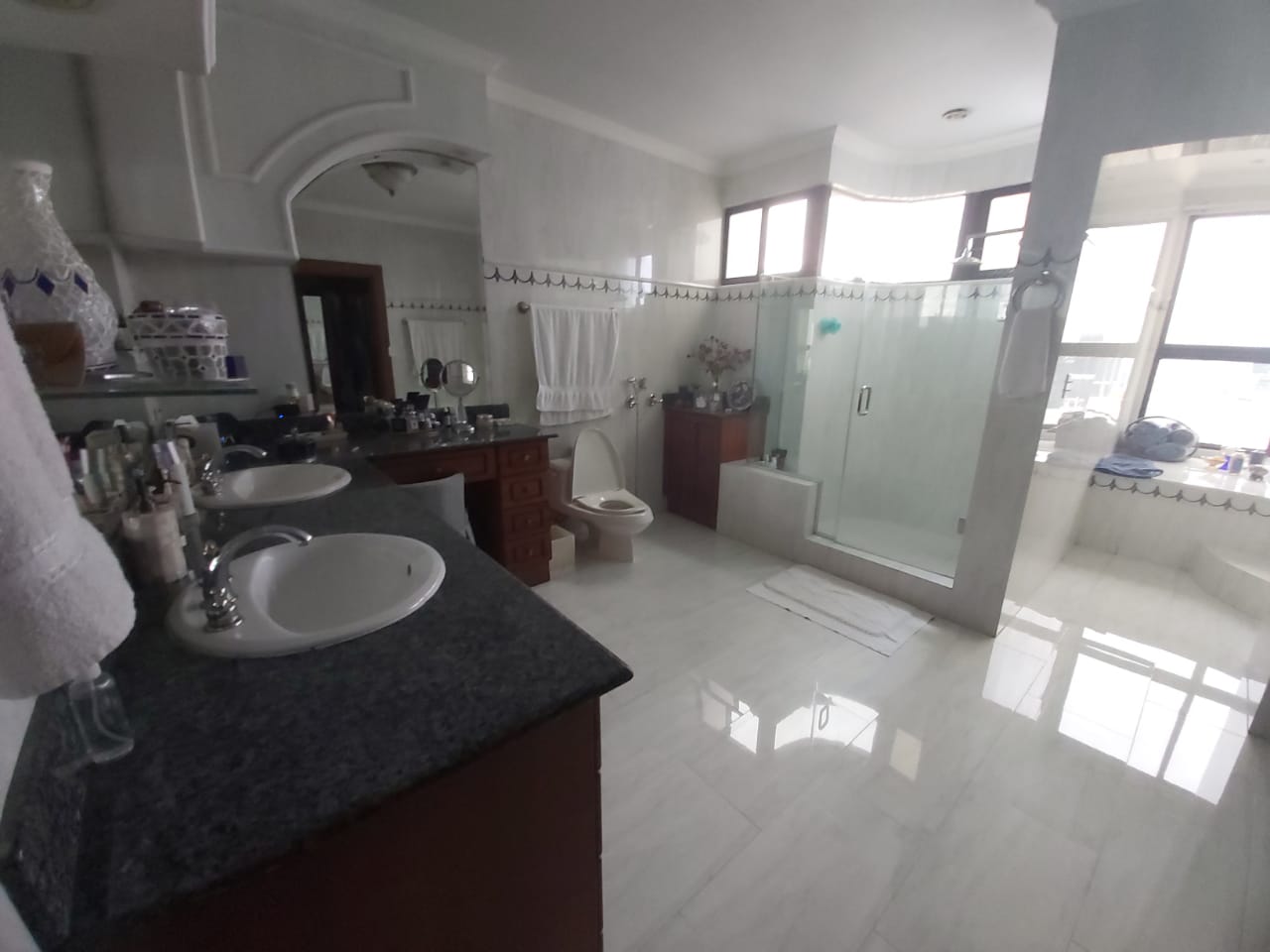 Marbella 4-Bed Penthouse | 360° View | Rent $4K or Buy $800K