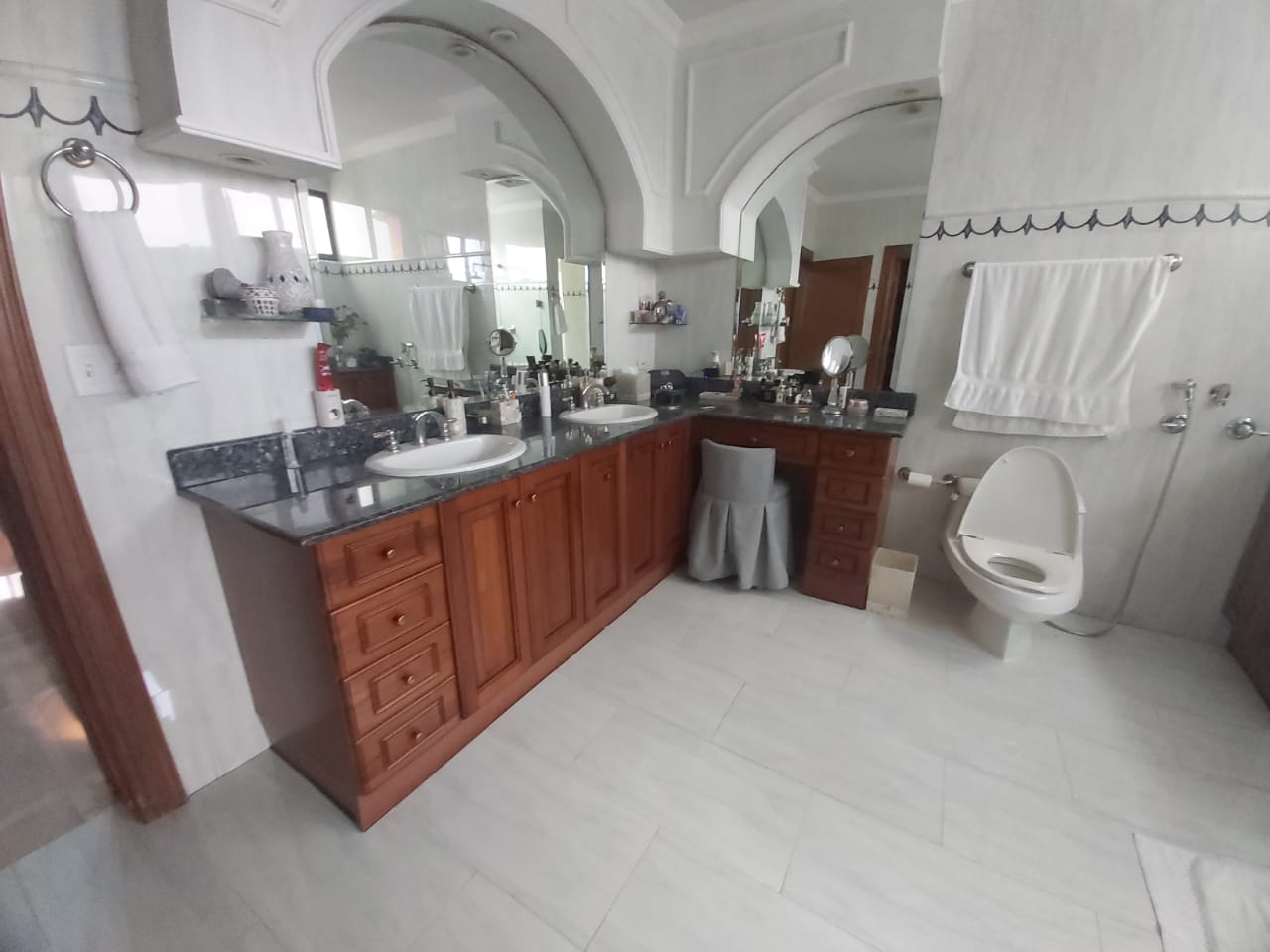 Marbella 4-Bed Penthouse | 360° View | Rent $4K or Buy $800K