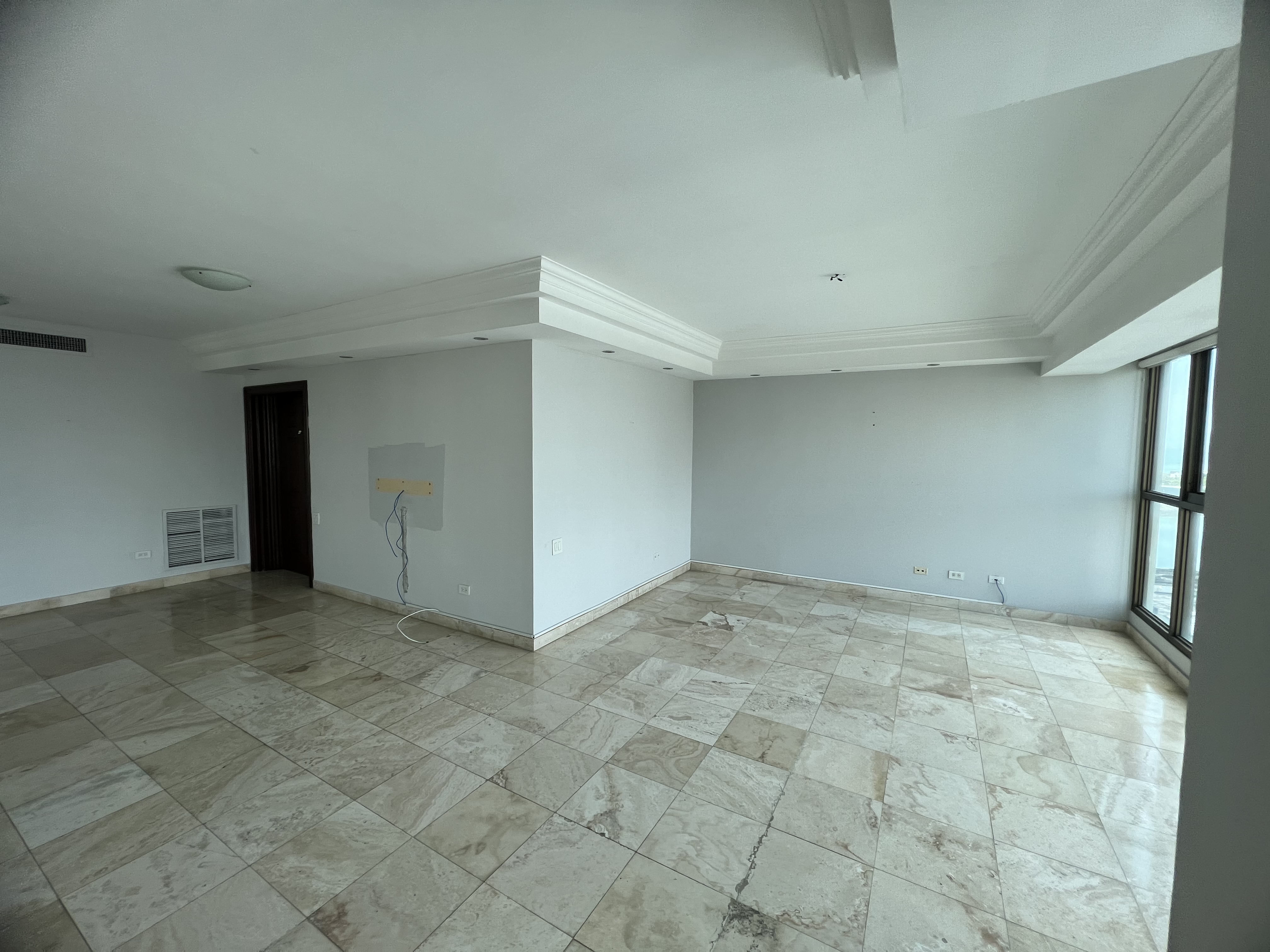 Luxury Ocean View Apartment in PH Ocean Park, Punta Pacífica: 258m² with Premium Amenities & Marina Access