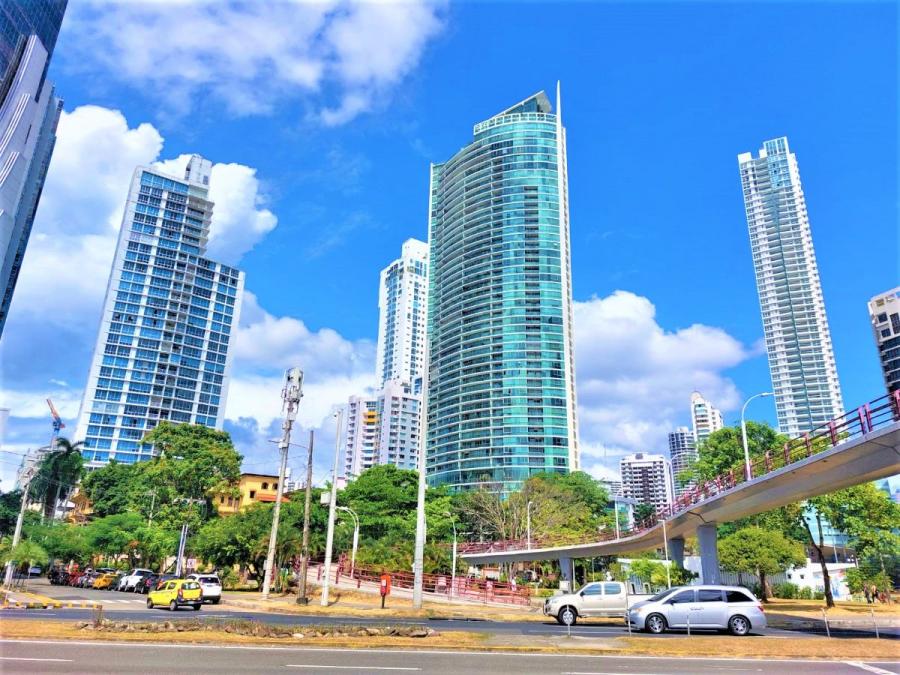 PH Allure on the Park: Luxury Residences Overlooking Parque Urraca | Panama Listing Service