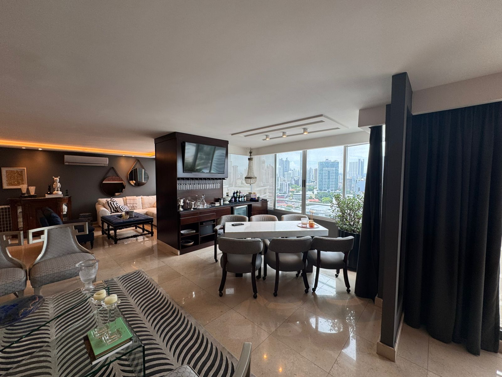 Luxury Apartment in Marbella Panama | 3 Bed Designer Home