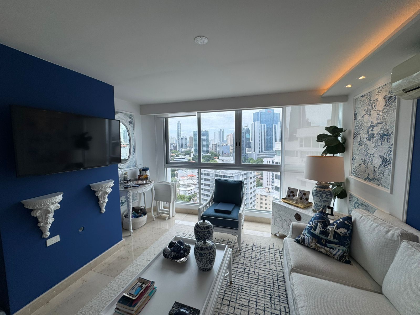 Luxury Apartment in Marbella Panama | 3 Bed Designer Home