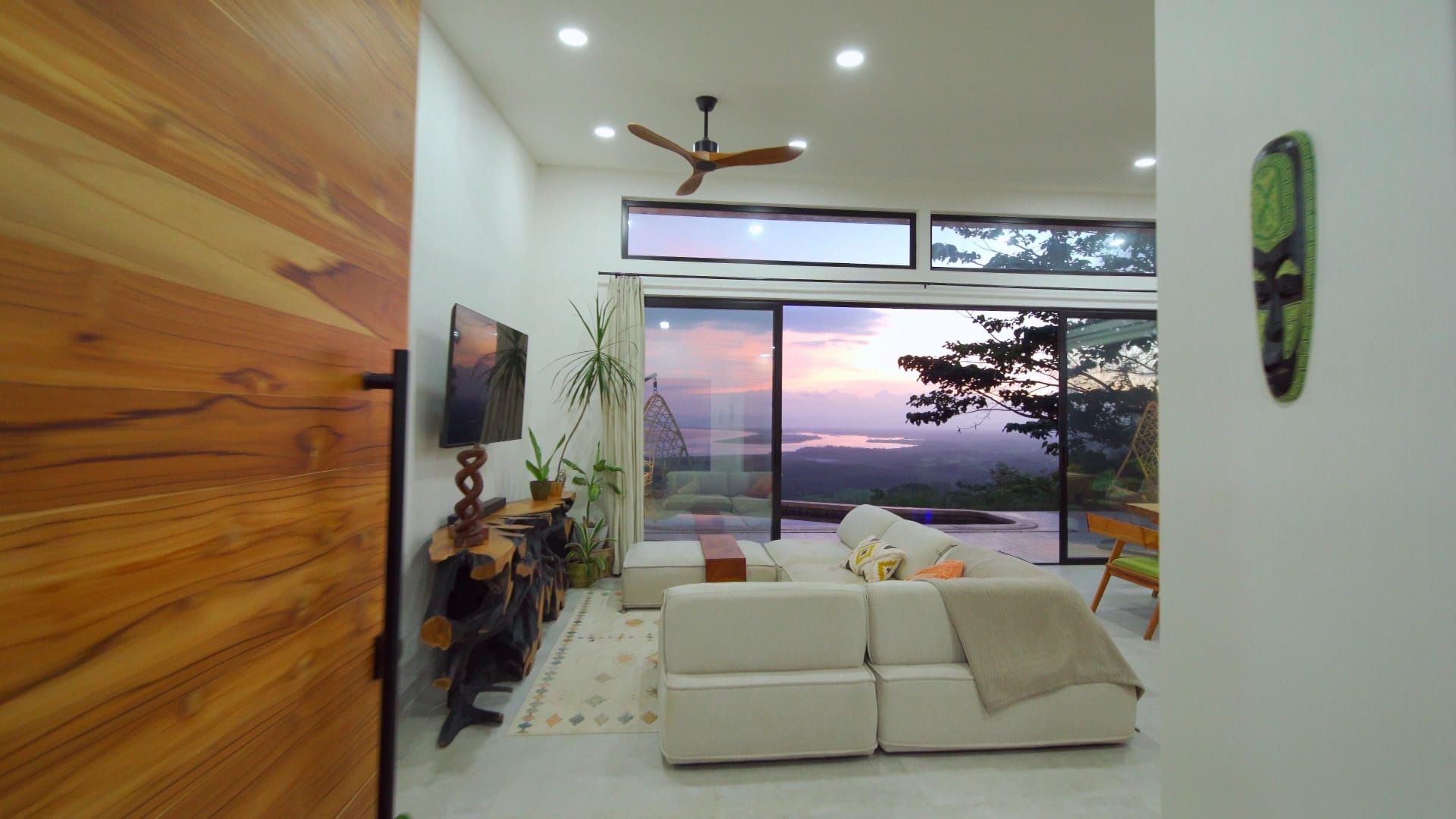 Luxurious Oceanview Villa with Rental Casitas in Playa Venao - PLS-19936 | Ideal Investment in Panama