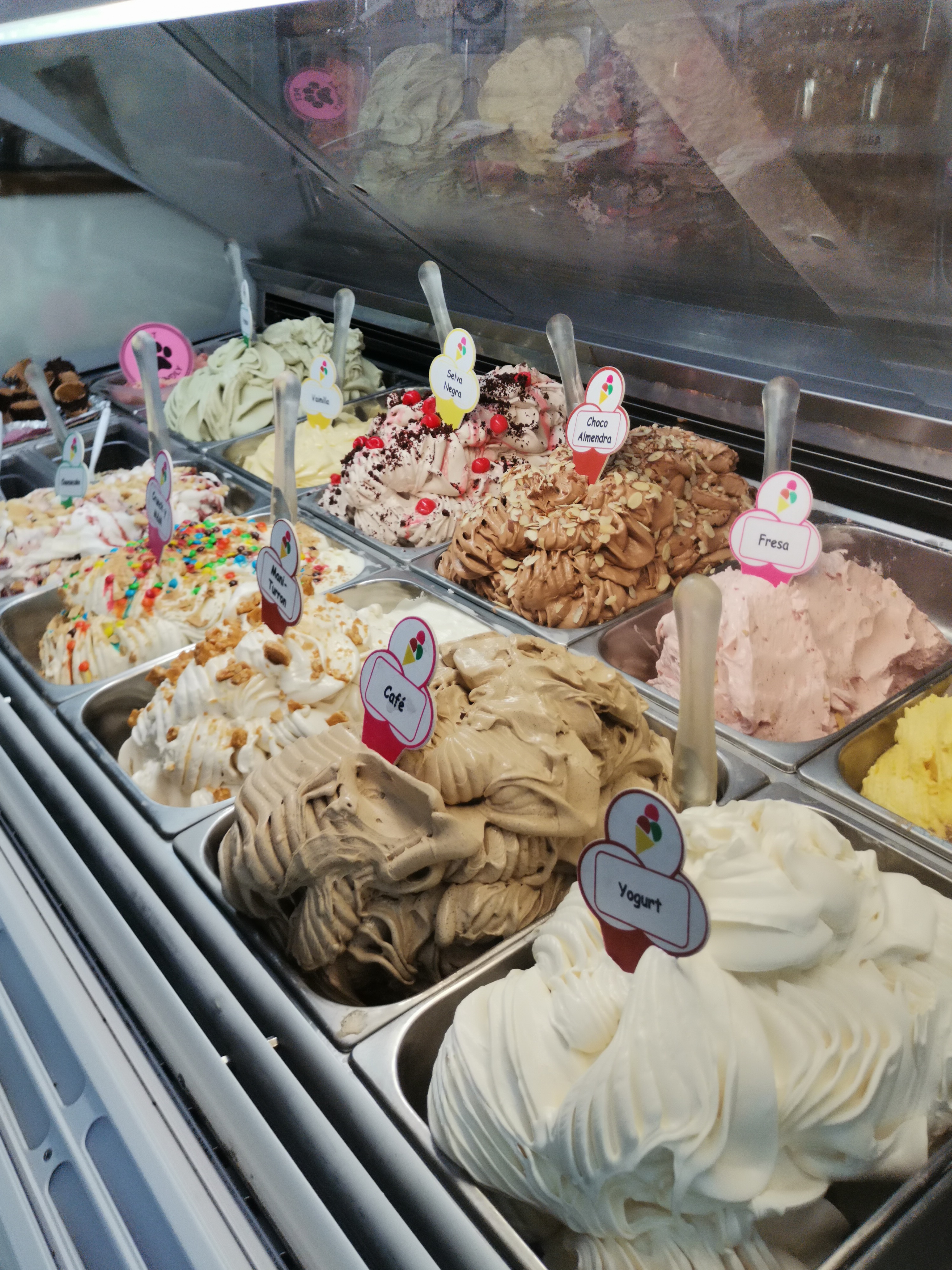 Thriving Gelato Café in David, Panama - PLS-19939 | Turnkey Business with Growth Potential
