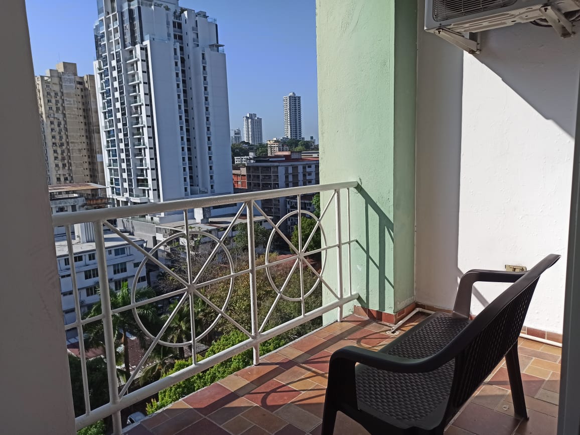 Captivating 2-Bedroom Oasis for Sale in Via Argentina, Panama City - PLS-19941