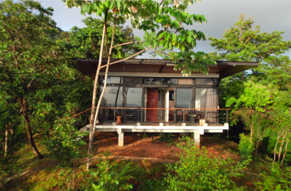 Two-Story 4-Bedroom Boutique Eco Lodge Veraguas, Panama City