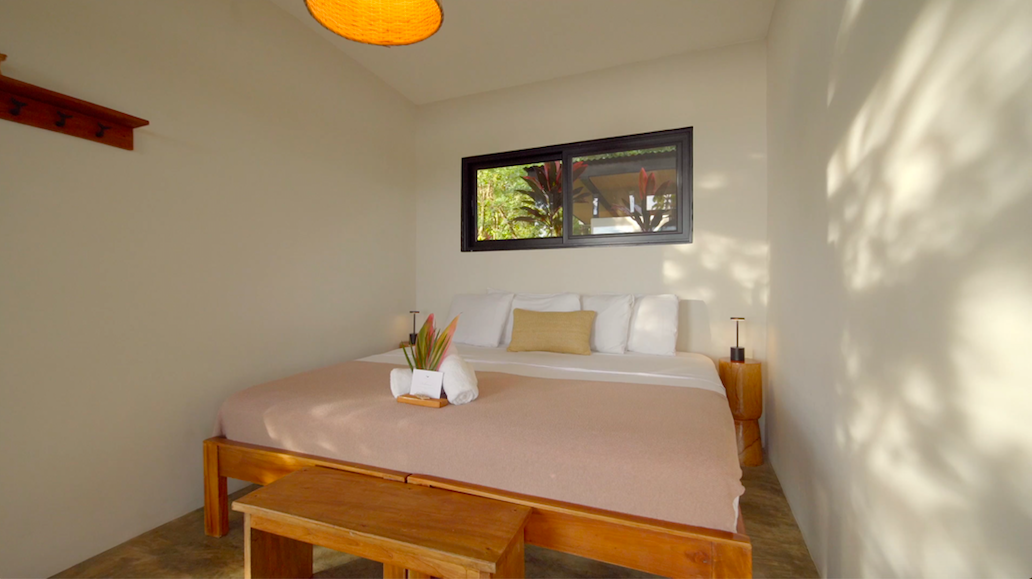 Two-Story 4-Bedroom Boutique Eco Lodge Veraguas, Panama City