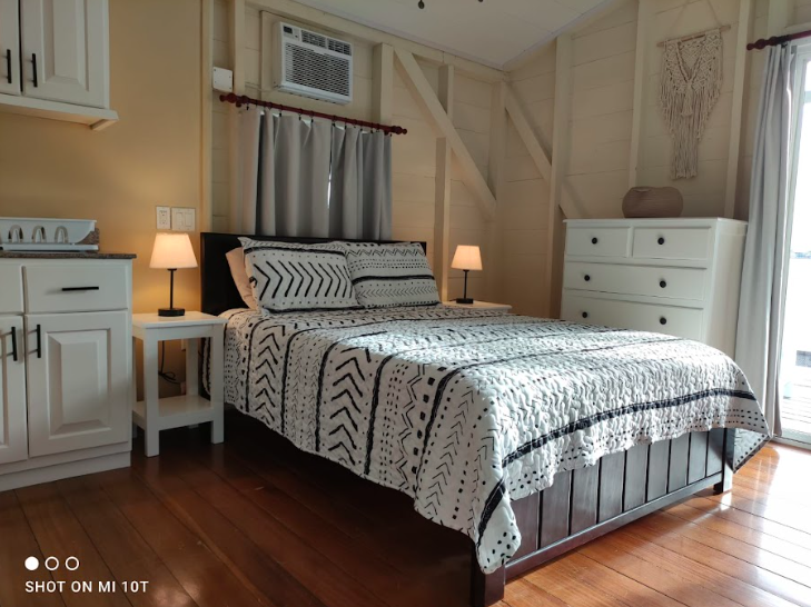 Waterfront Boutique Hotel in Bocas del Toro – $1.2M