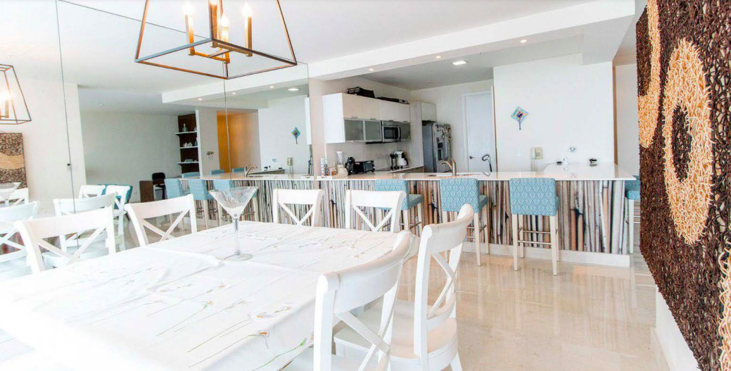 Ocean View 2-BR Apartment in Panama – 177 m² Luxury