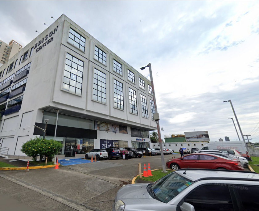 Commercial Unit for Sale in Edison Center Panama | 7% Yield