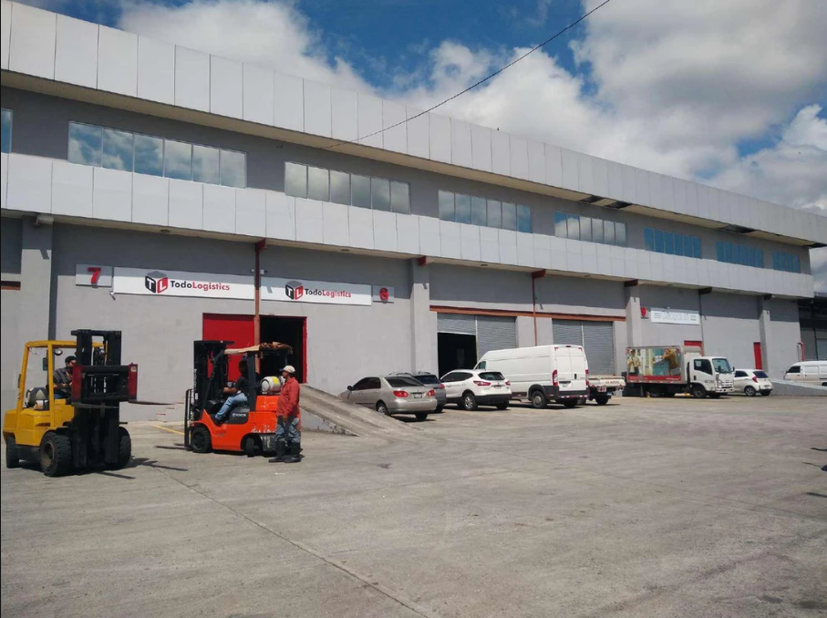 Warehouse for Sale in Mañanitas, Panama | 818 m² | 6% ROI