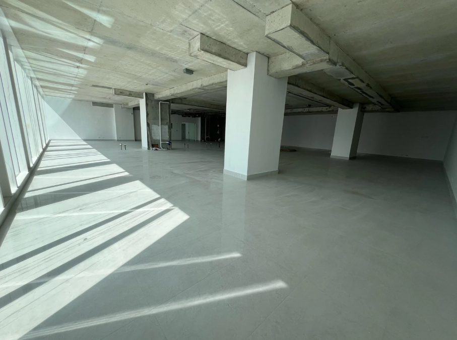 425 m² Office Units for Rent – The Towers Business Plaza
