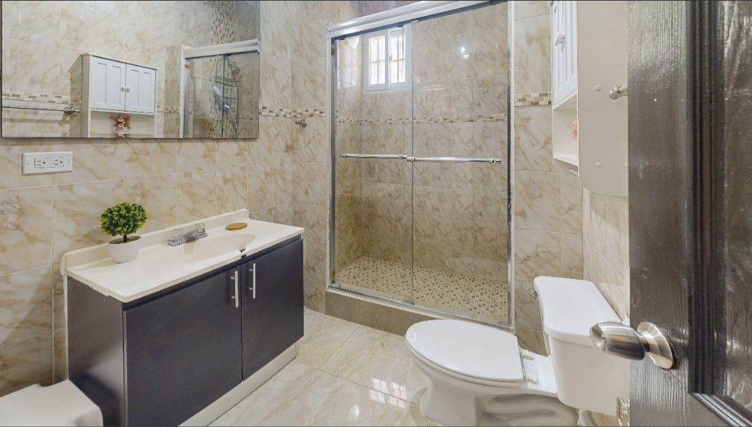 Modern 4-Bedroom House with Pool for Sale in San José, San Carlos