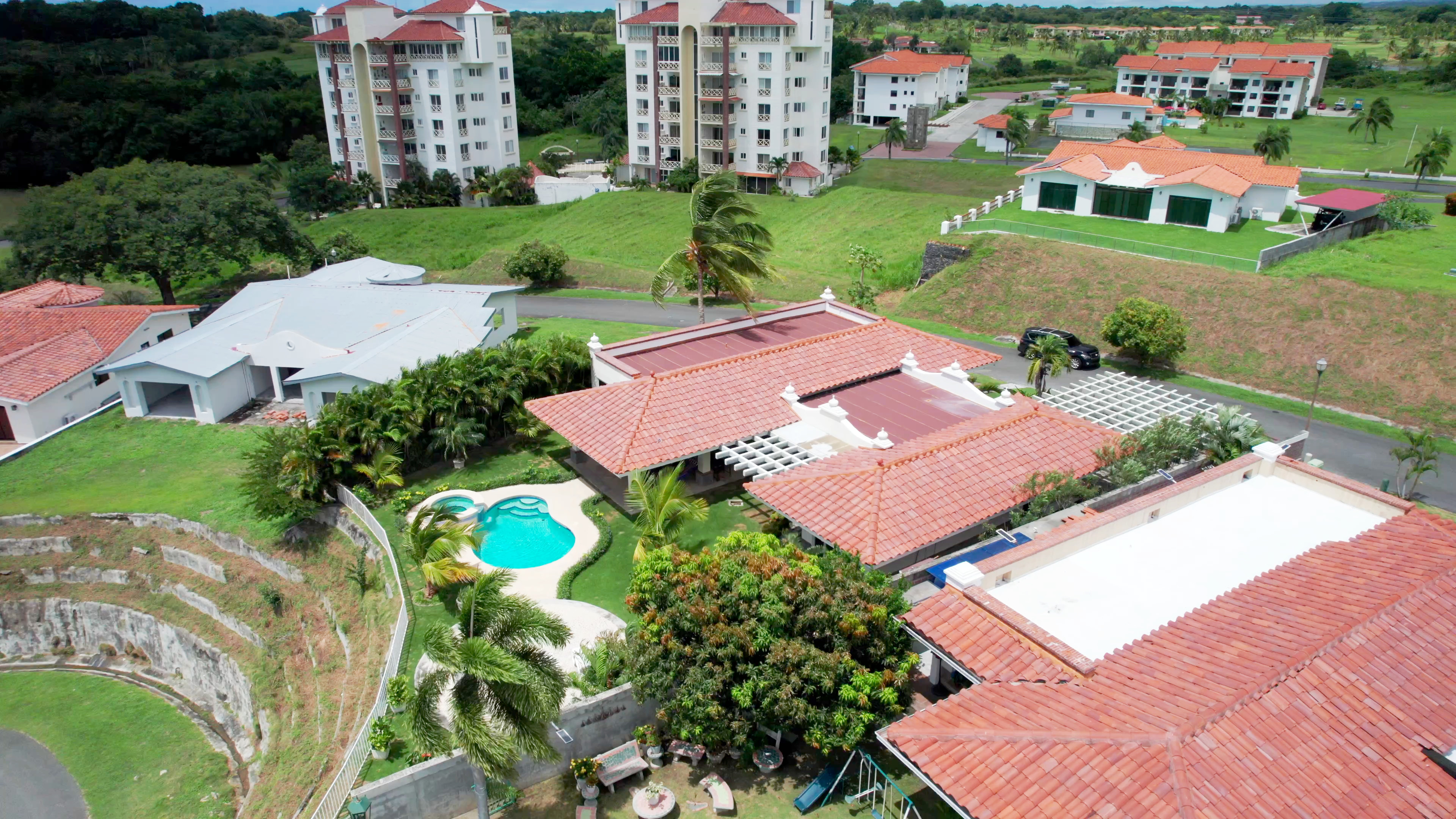 Stunning 4-Bedroom Ocean View Home for Sale in San Carlos, Panama - The Good Life Awaits!