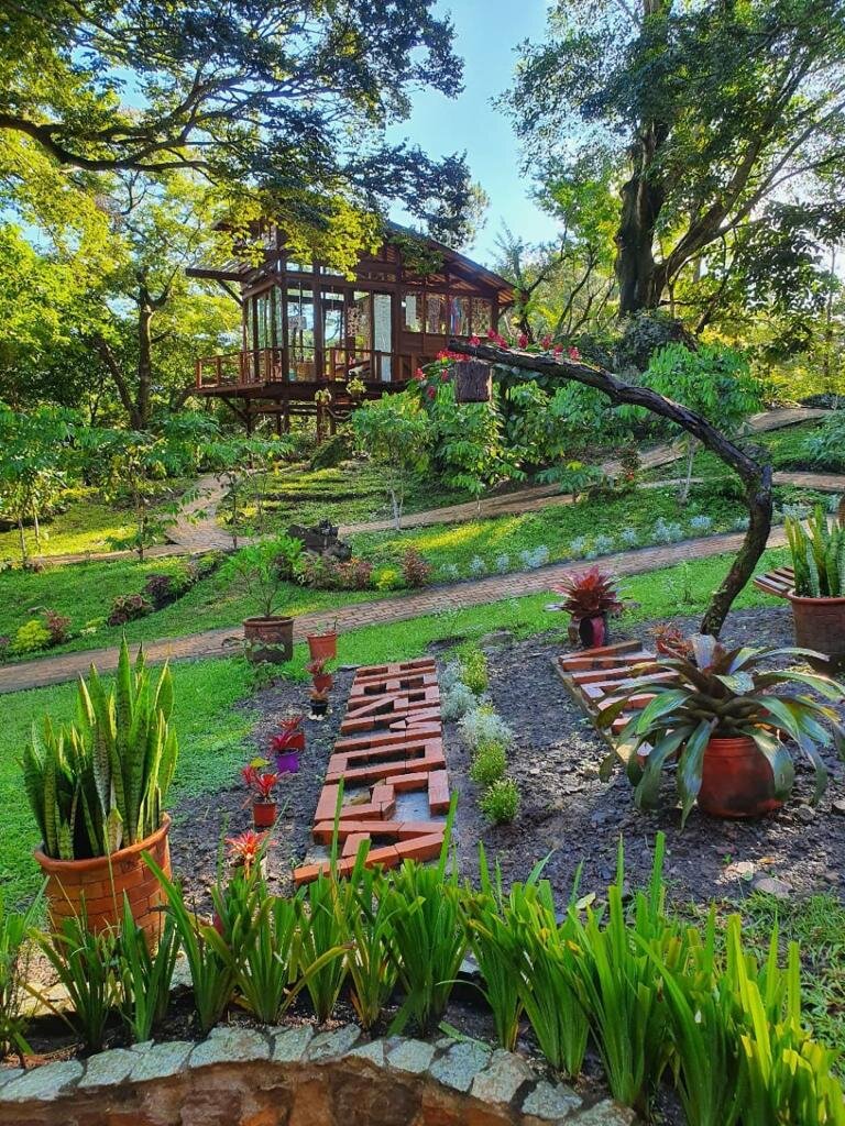 Luxurious Mexican Pueblito Estate with Brick-Vaulted Ceilings in Altos del María