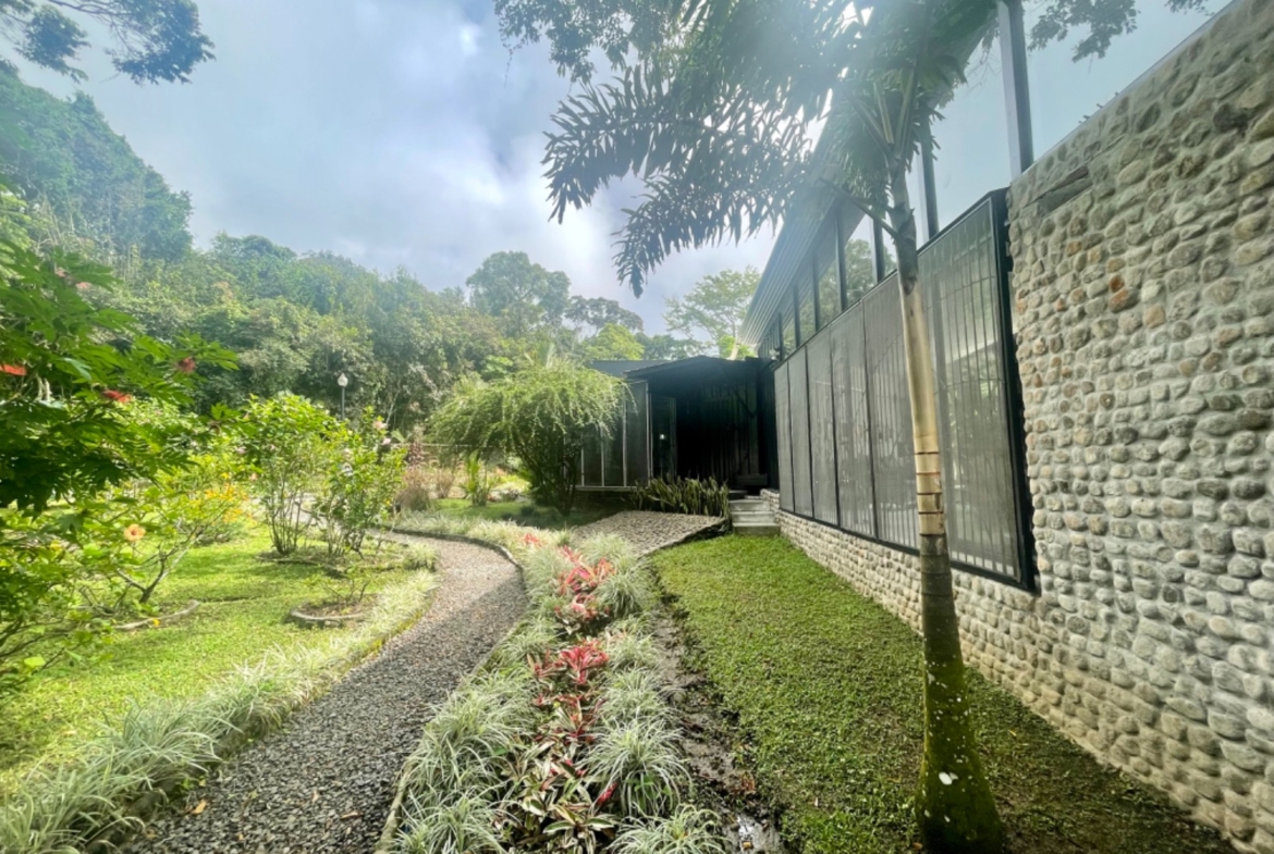 Extraordinary Custom-Designed Home for Sale in El Valle, Panama - $589,000