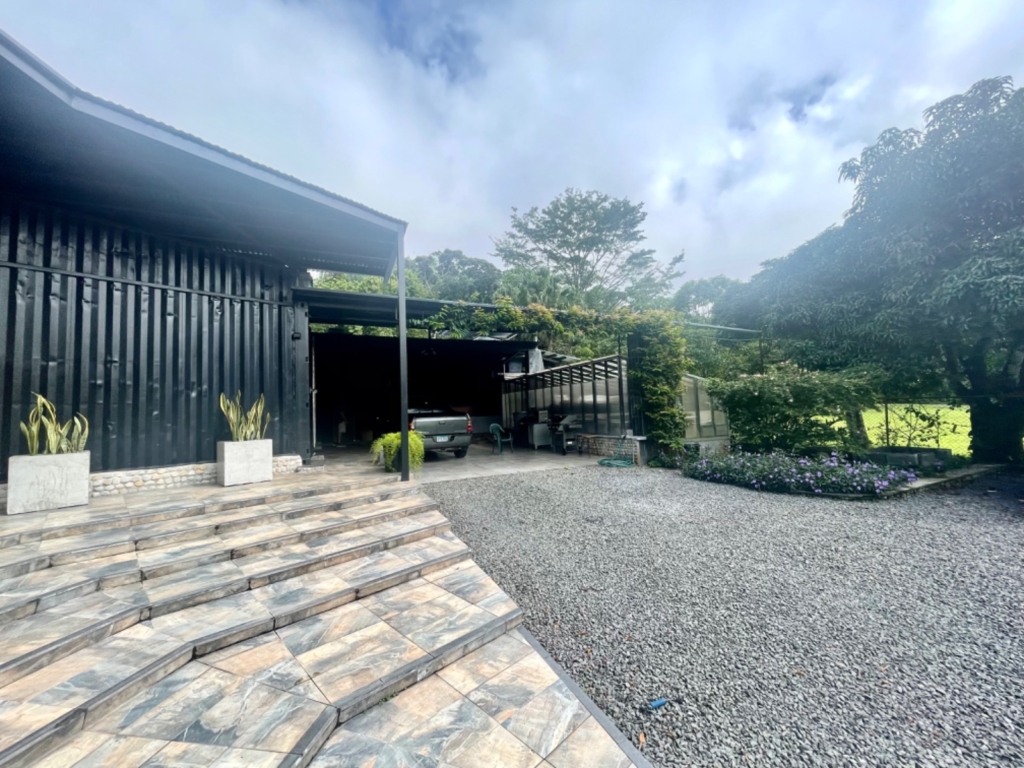 Extraordinary Custom-Designed Home for Sale in El Valle, Panama - $589,000