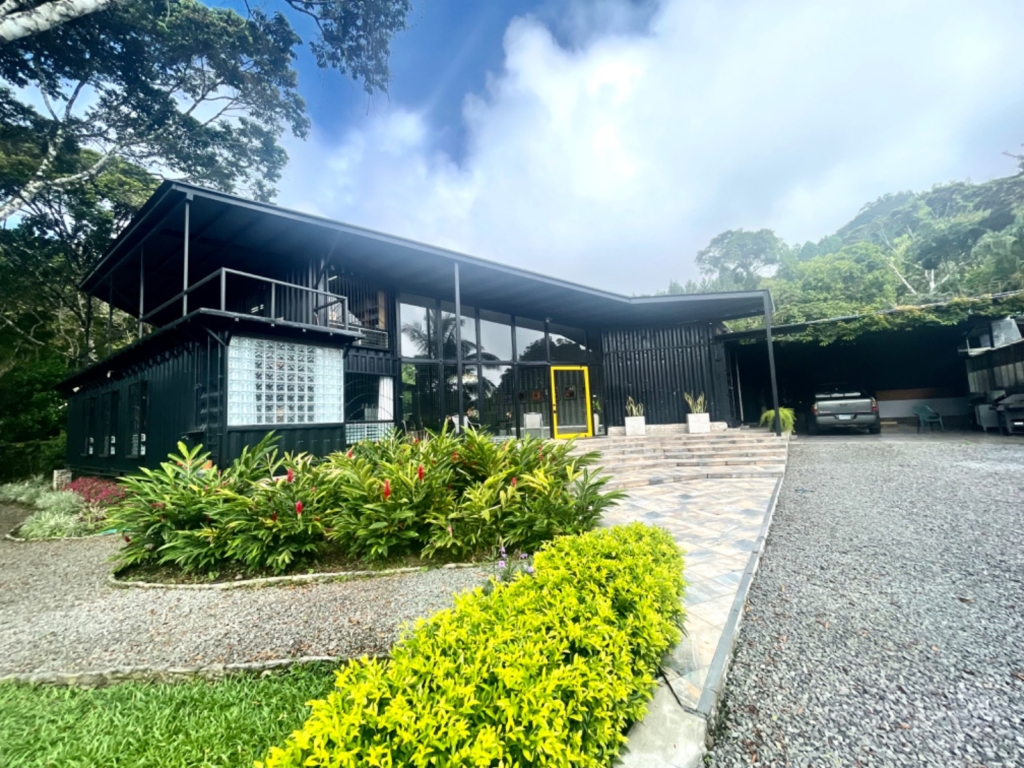 Extraordinary Custom-Designed Home for Sale in El Valle, Panama - $589,000