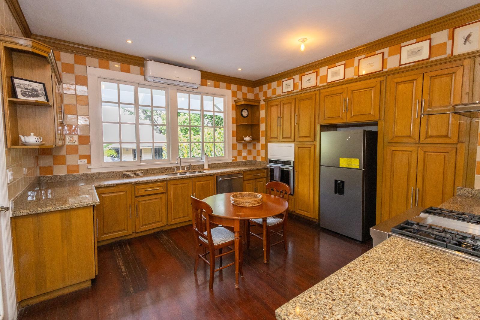 Historic Cerro Ancón Mansion | 4BR with City & Ocean Views