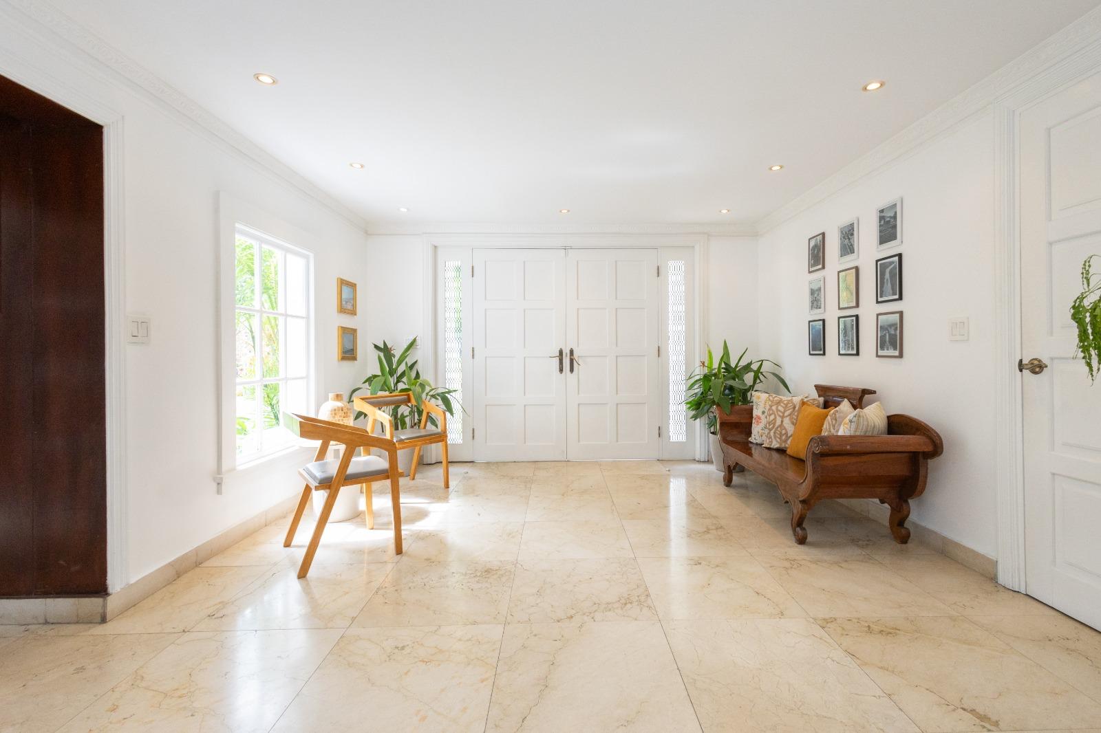Historic Cerro Ancón Mansion | 4BR with City & Ocean Views