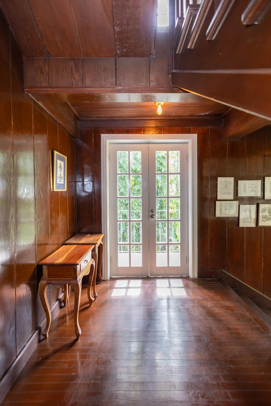 Historic Cerro Ancón Mansion | 4BR with City & Ocean Views