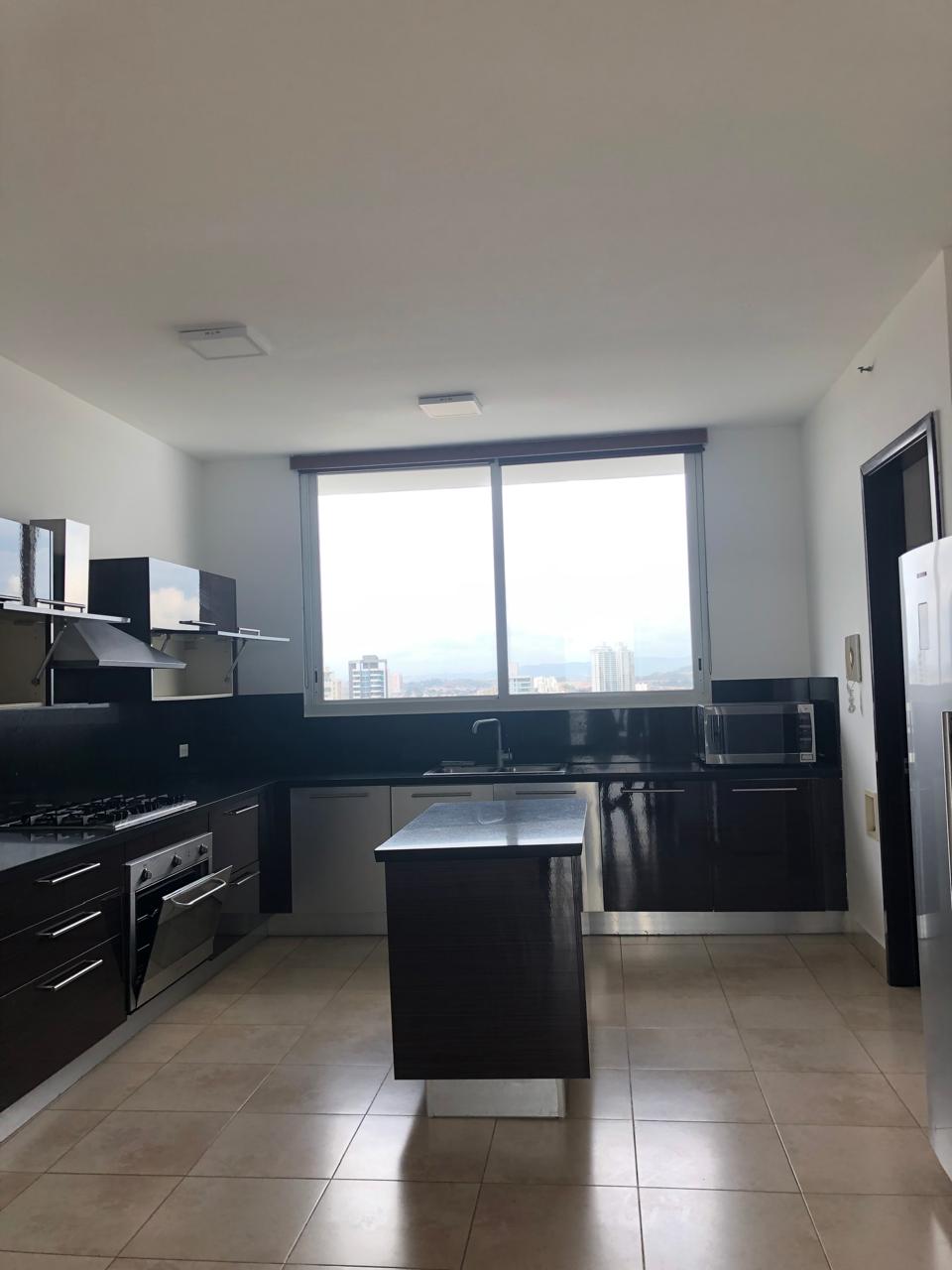 Luxury 3-Bedroom Apartment for Rent | Acqua II Costa del Este