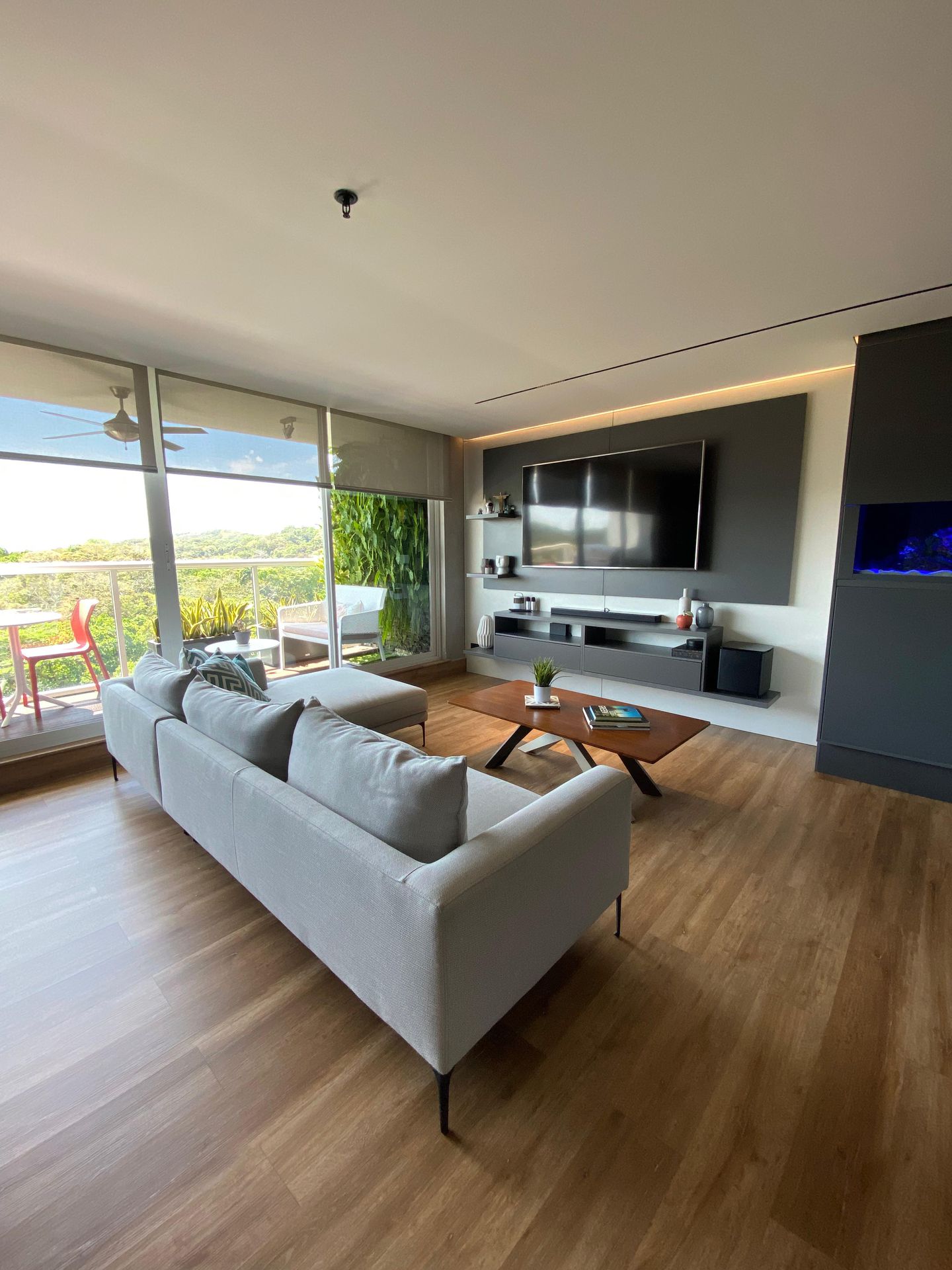 Fully Furnished Smart Apartment in Clayton Park II – Metropolitan Park Views & Voice-Controlled Features