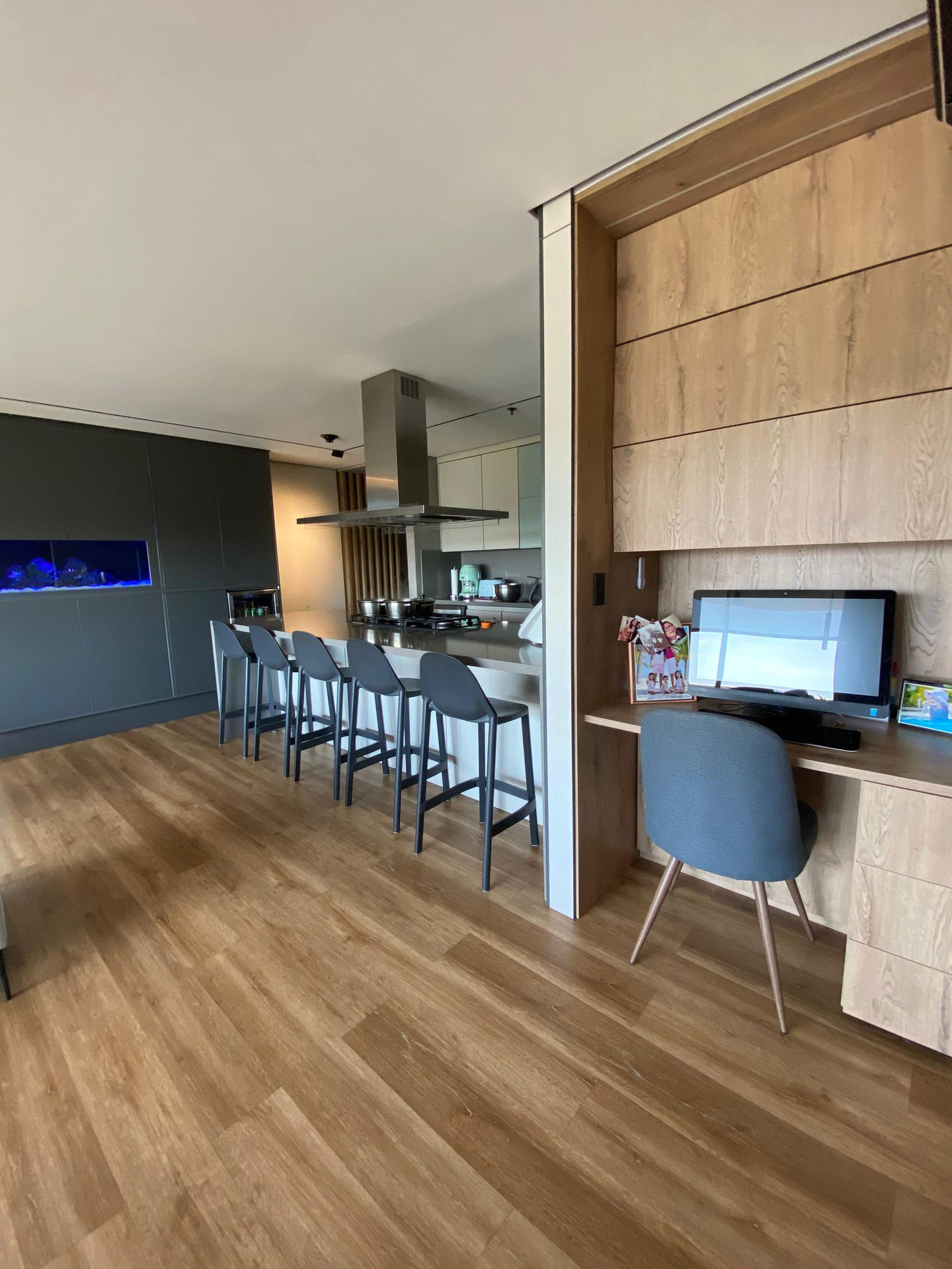 Fully Furnished Smart Apartment in Clayton Park II – Metropolitan Park Views & Voice-Controlled Features
