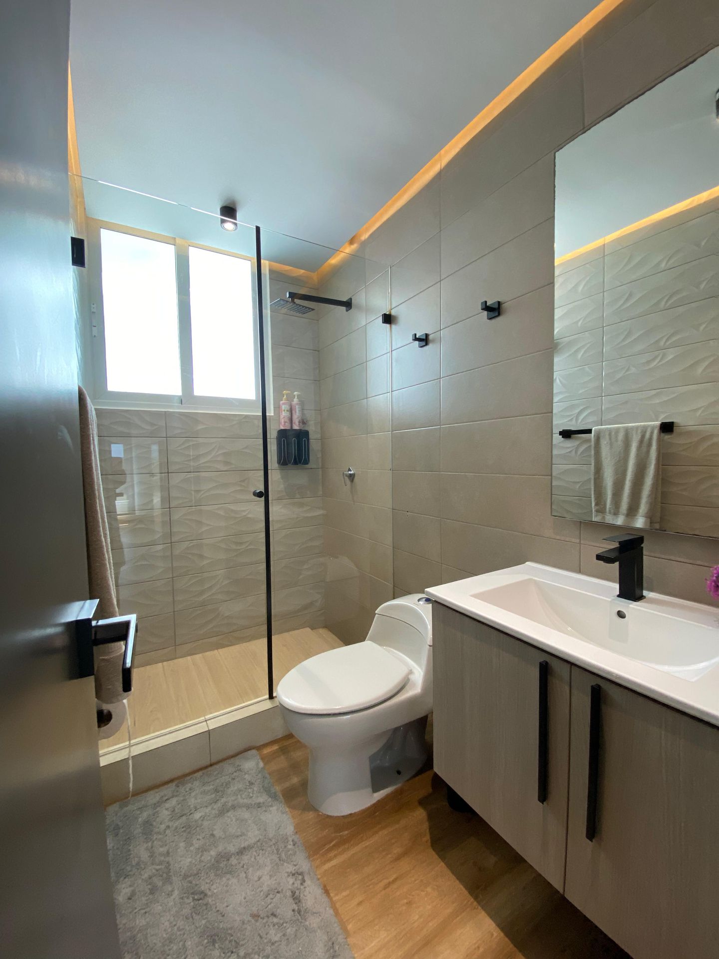 Fully Furnished Smart Apartment in Clayton Park II – Metropolitan Park Views & Voice-Controlled Features