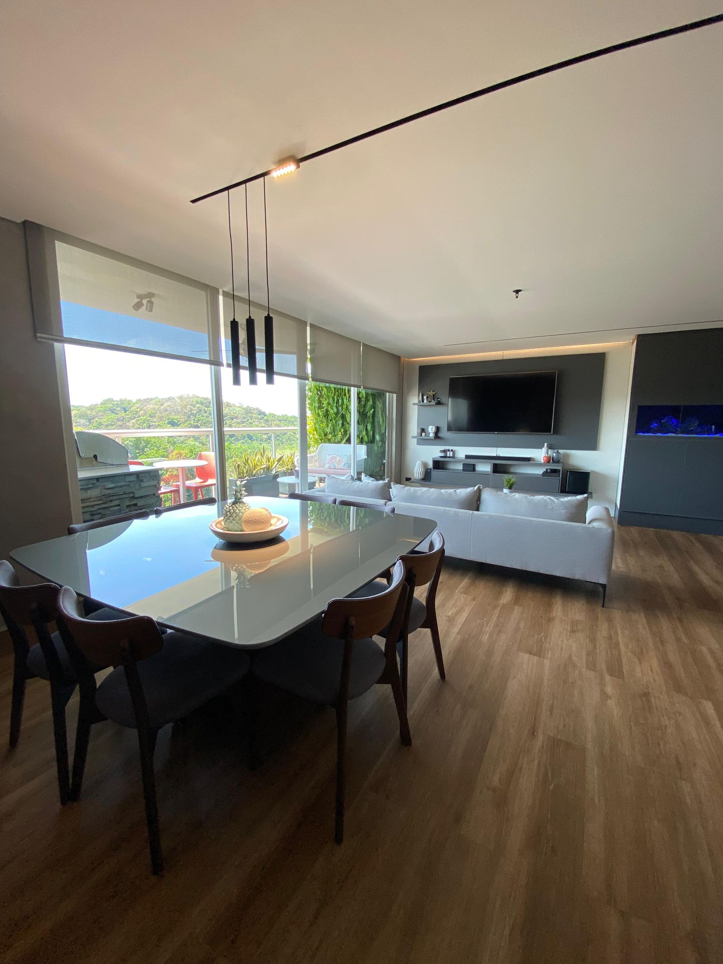 Fully Furnished Smart Apartment in Clayton Park II – Metropolitan Park Views & Voice-Controlled Features