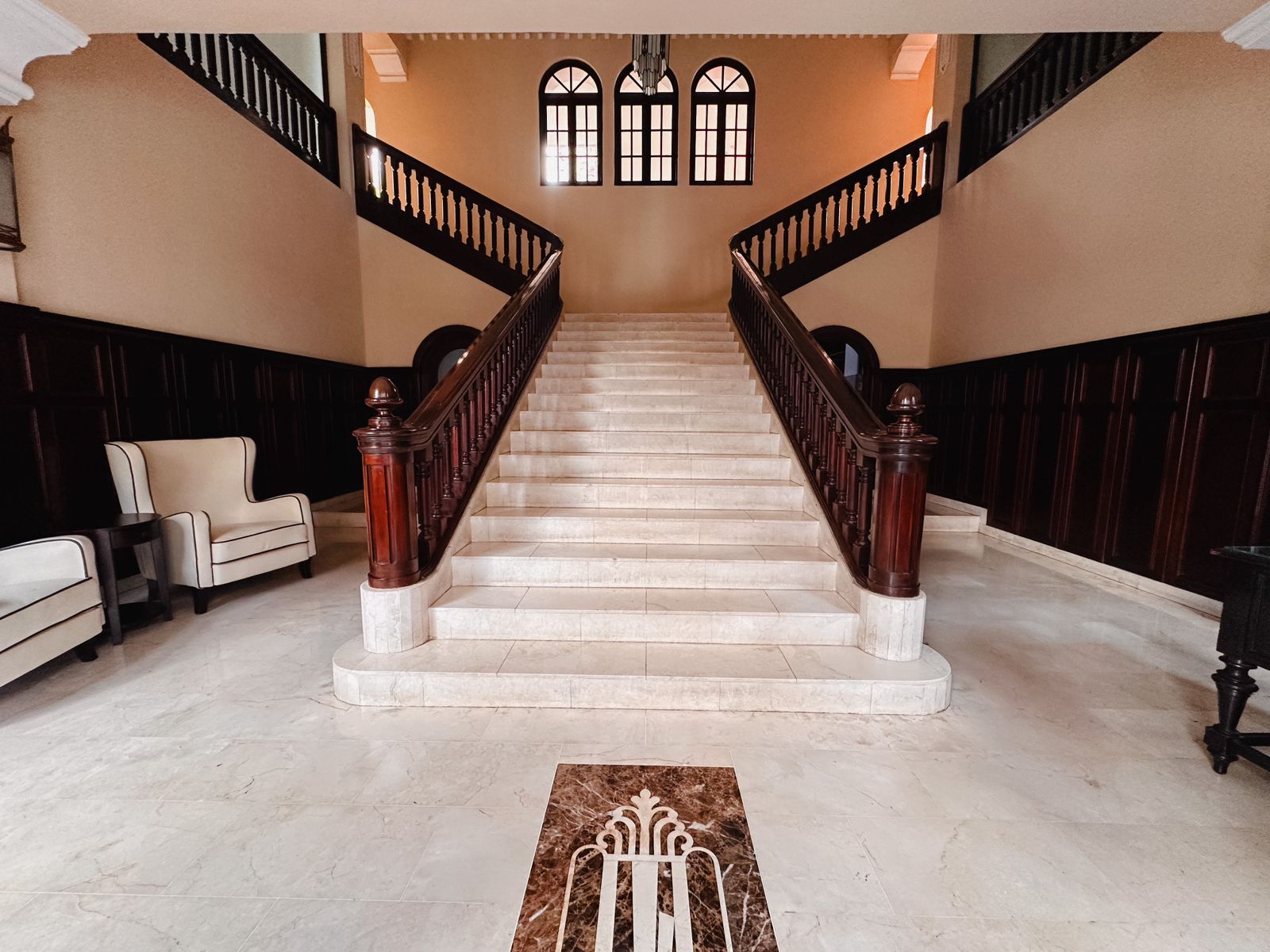 Fire Sale Casco Antiguo 2-Bed Condo for Sale | 176 m² + Parking