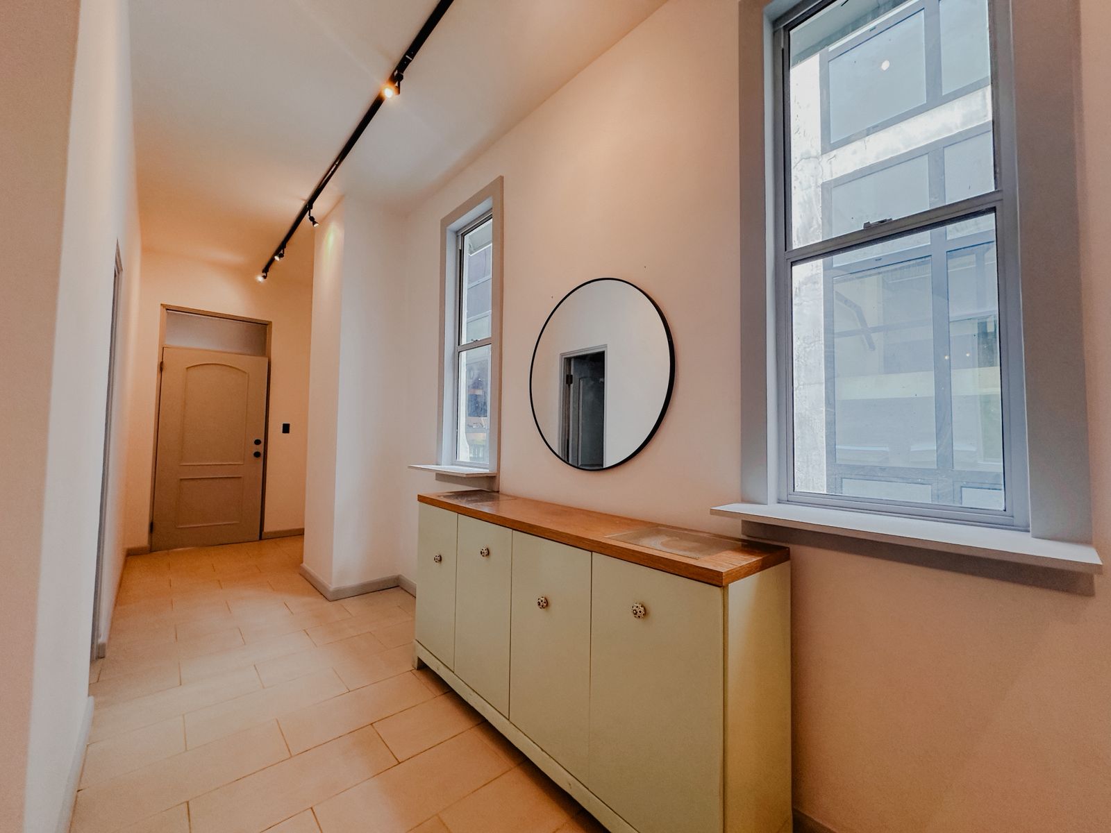 Fire Sale Casco Antiguo 2-Bed Condo for Sale | 176 m² + Parking