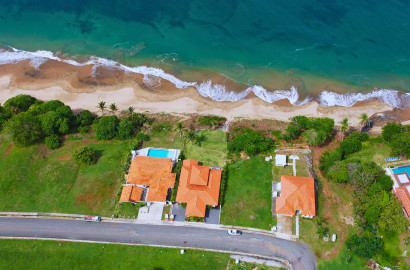 Luxury Pedasi Beach Home with Pool | Exclusive Gated Community