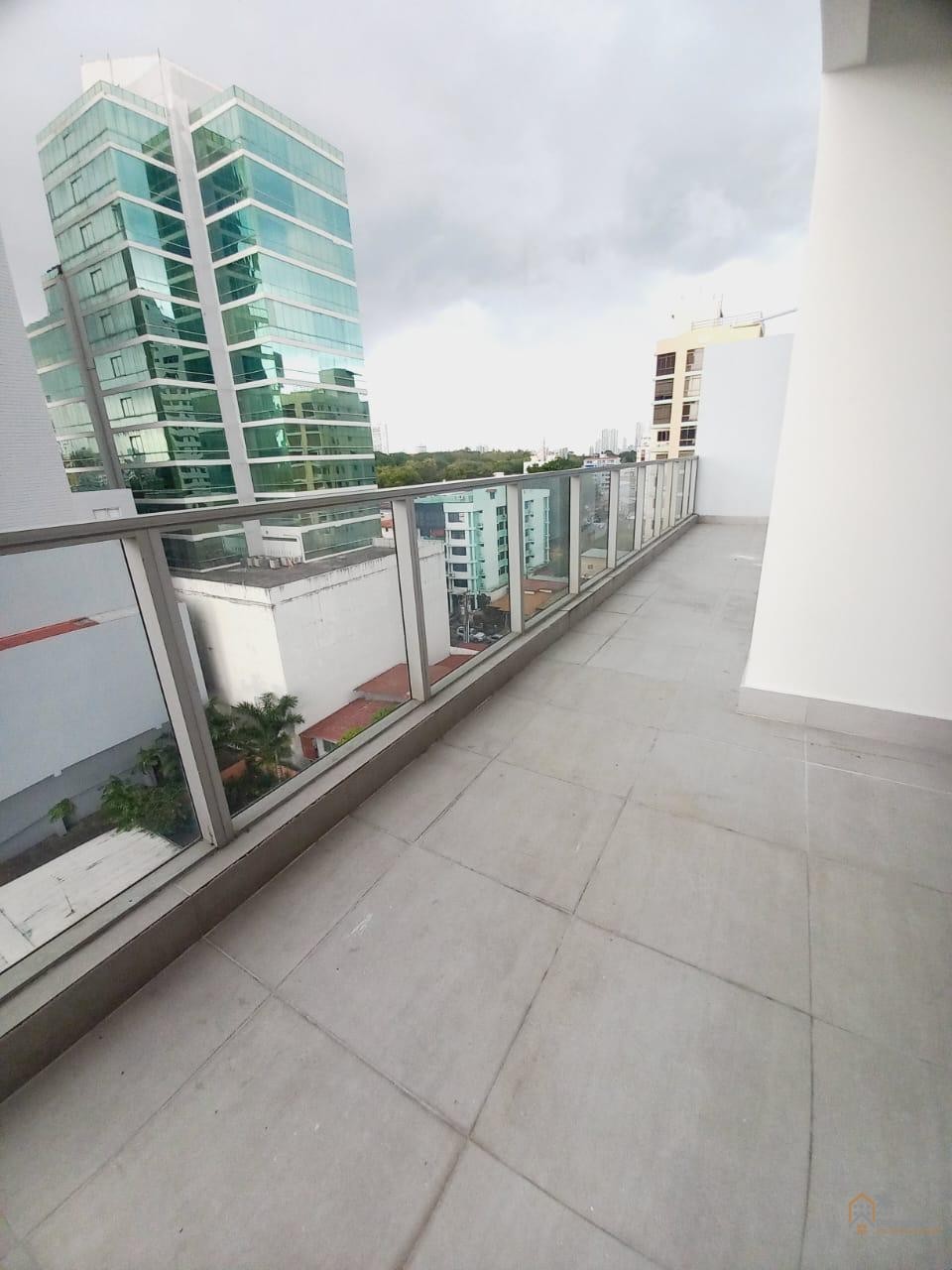 Jade Tower - Double Height Apartment in San Francisco, Panama