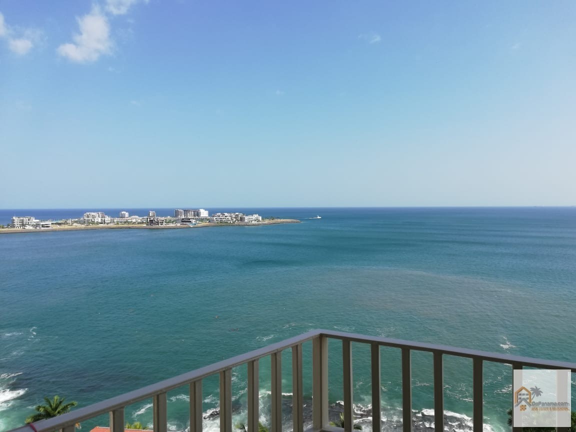 Ocean Front 3-Bedroom Apartment in Camino Real Building, Panama City - Property ID PLS-18556