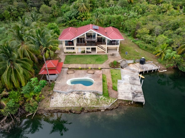 Canal House: Beautiful 3-Bedroom House for Sale in Bocas del Toro, Panama
